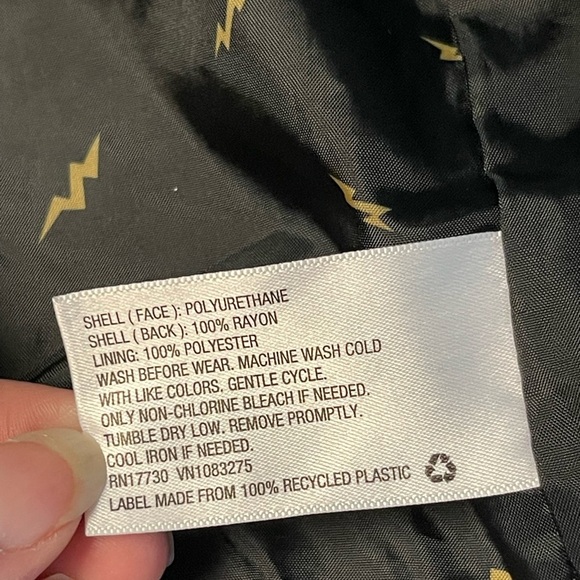 Genuine Kids by Osh Kosh Faux Leather Motorcycle Jacket | Size 5T - Picture 8 of 15